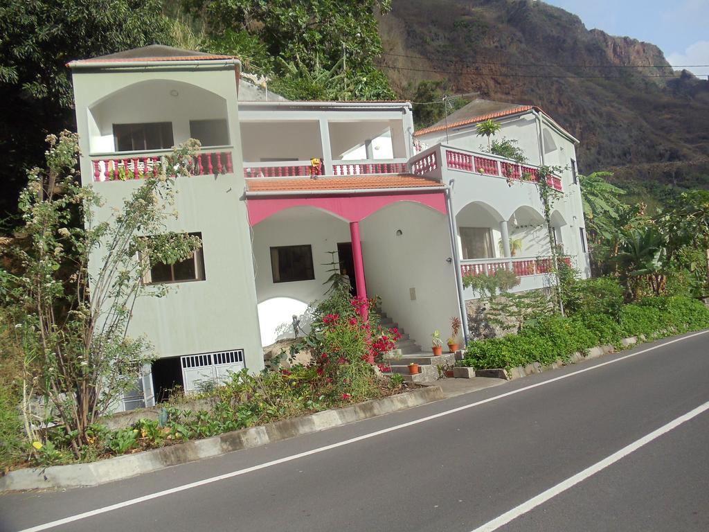 Ribeira Grande Damontanhaヴィラ エクステリア 写真