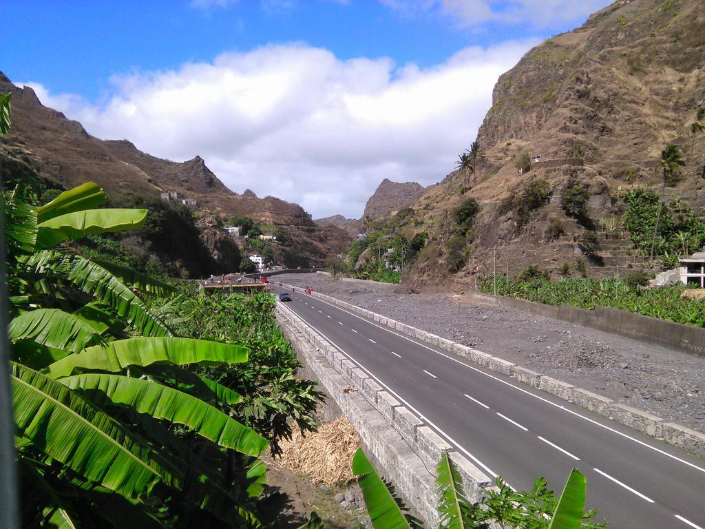 Ribeira Grande Damontanhaヴィラ エクステリア 写真