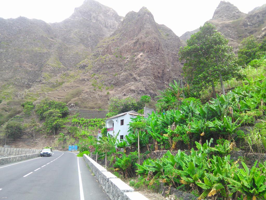 Ribeira Grande Damontanhaヴィラ エクステリア 写真